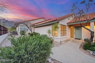 6510 N Tierra de las Catalinas Apt 82, Tucson, AZ 85718