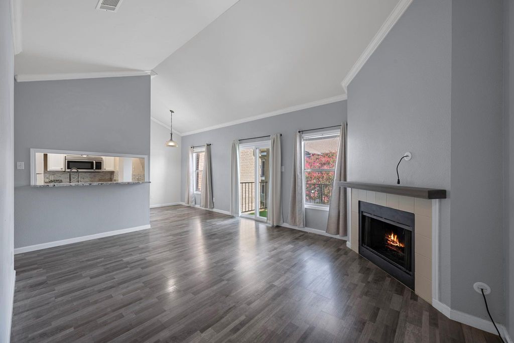 12166 Metric BLVD 249, Austin, TX 78758