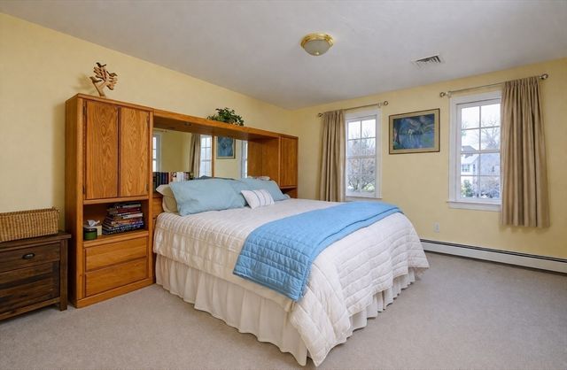 108 Deerfield Lane, Hanover, MA 02339