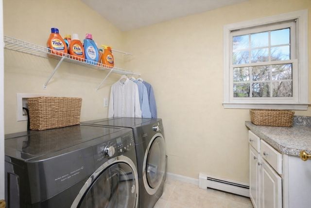 108 Deerfield Lane, Hanover, MA 02339