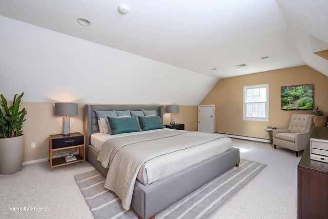 108 Deerfield Lane, Hanover, MA 02339