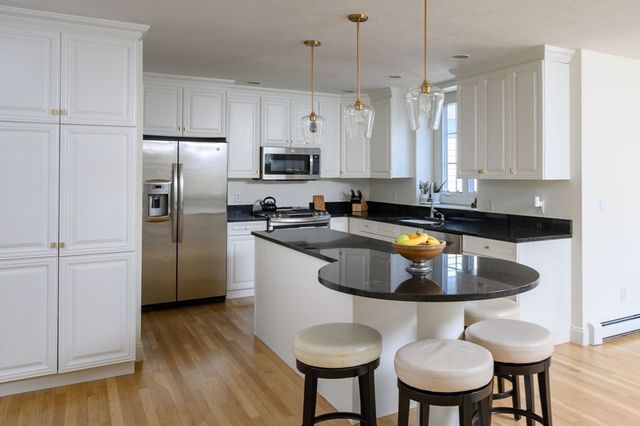 108 Deerfield Lane, Hanover, MA 02339