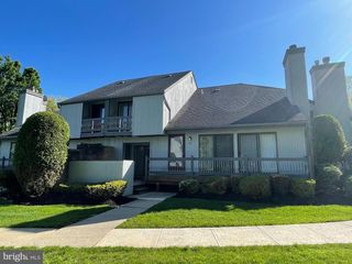 14 PEACHTREE CT, Monmouth Junction, NJ 08852