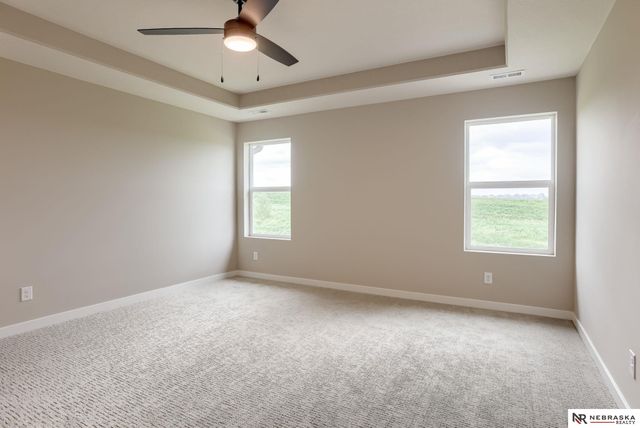 11003 N 161 Avenue, Bennington, NE 68007