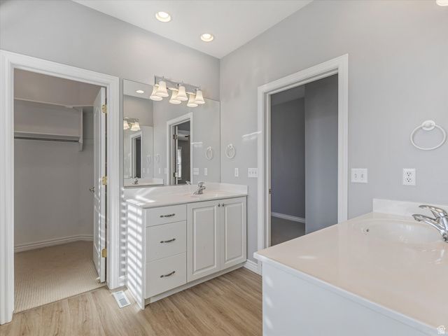 352 E HAVEN CREST RD, Draper, UT 84020