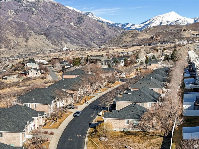 352 E HAVEN CREST RD, Draper, UT 84020