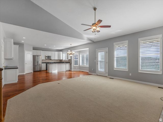 352 E HAVEN CREST RD, Draper, UT 84020