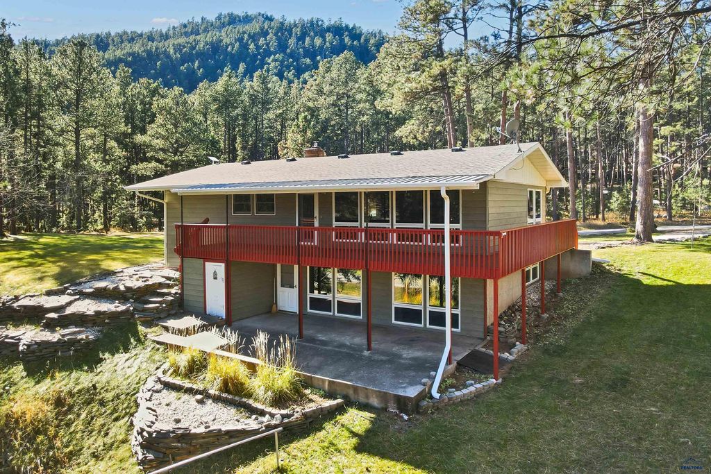 22946 FOREST RD, Rapid City, SD 57702