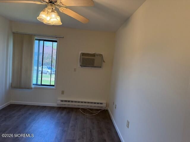 113 Amberly Drive F, Manalapan, NJ 07726