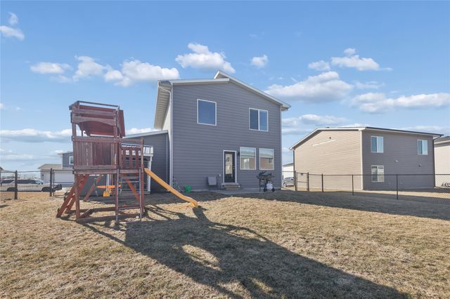 3519 Linden Drive SW, Bondurant, IA 50035