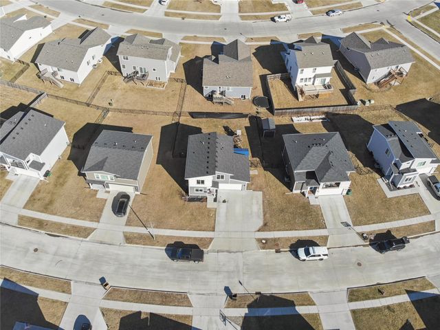3519 Linden Drive SW, Bondurant, IA 50035