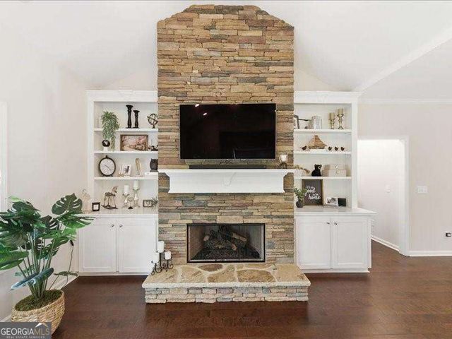 120 Hawks Trail, Waleska, GA 30183