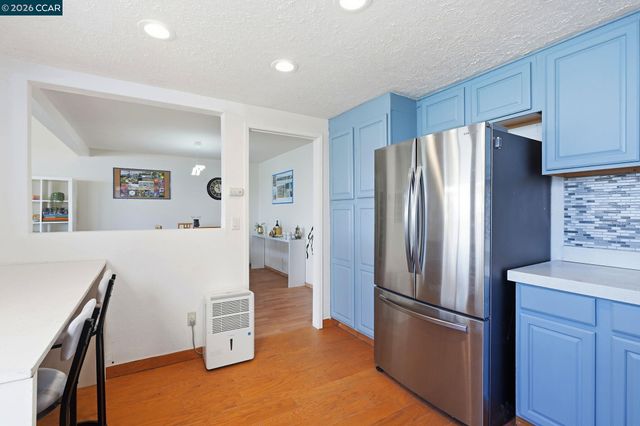 46 Edgewater Pl, Pittsburg, CA 94565