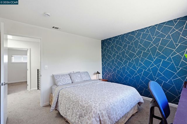 46 Edgewater Pl, Pittsburg, CA 94565