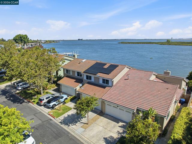 46 Edgewater Pl, Pittsburg, CA 94565