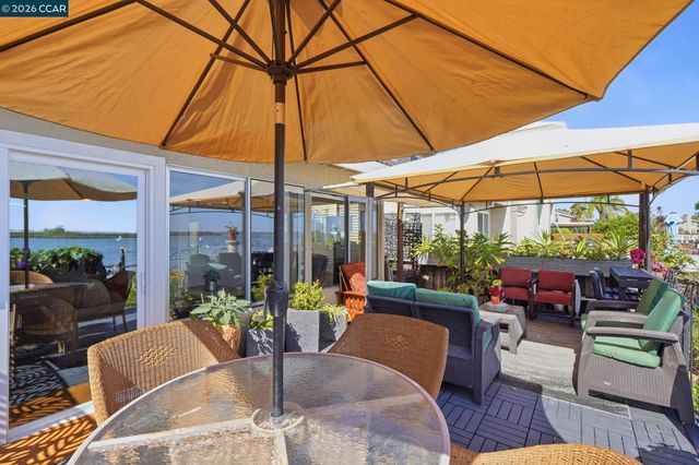 46 Edgewater Pl, Pittsburg, CA 94565