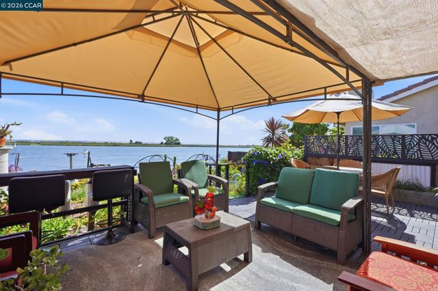46 Edgewater Pl, Pittsburg, CA 94565
