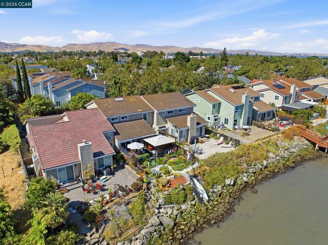 46 Edgewater Pl, Pittsburg, CA 94565