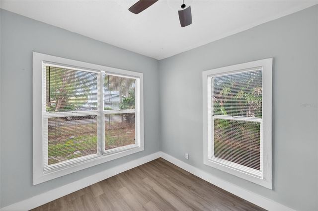 7805 N MULBERRY STREET, Tampa, FL 33604