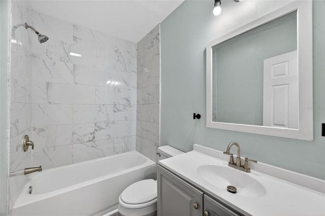 7805 N MULBERRY STREET, Tampa, FL 33604