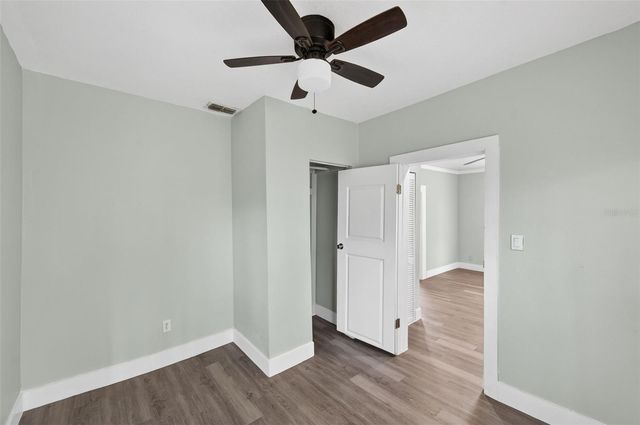 7805 N MULBERRY STREET, Tampa, FL 33604