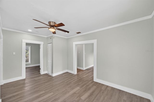 7805 N MULBERRY STREET, Tampa, FL 33604