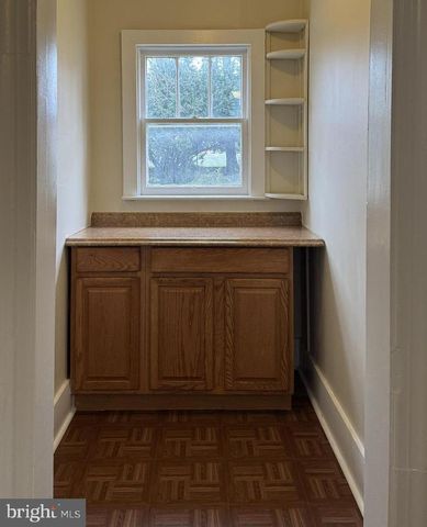 211 S MAPLE AVE, Martinsburg, WV 25401