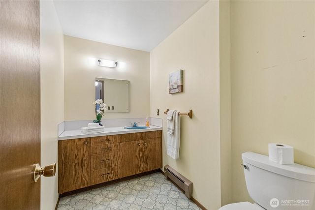 13742 39th Avenue NE, Seattle, WA 98125