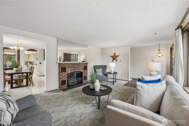 13742 39th Avenue NE, Seattle, WA 98125