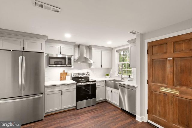 1242 MICHIGAN CT, Alexandria, VA 22314