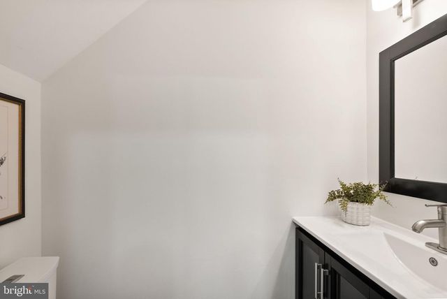 1242 MICHIGAN CT, Alexandria, VA 22314