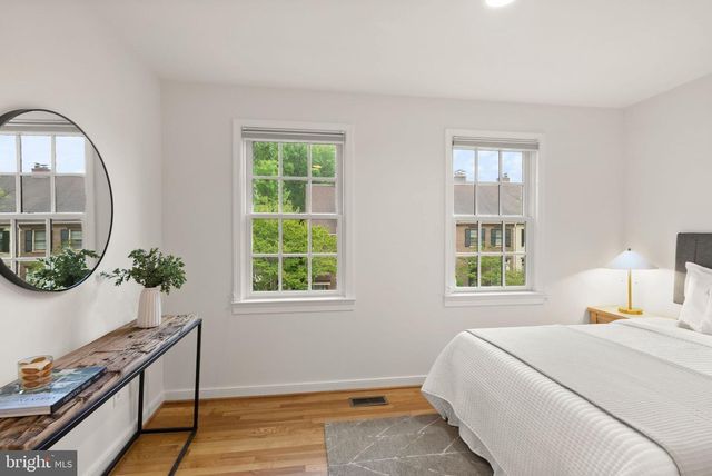 1242 MICHIGAN CT, Alexandria, VA 22314