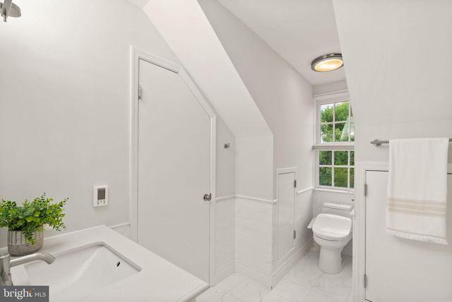 1242 MICHIGAN CT, Alexandria, VA 22314