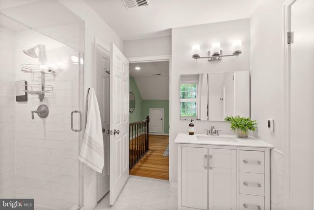 1242 MICHIGAN CT, Alexandria, VA 22314