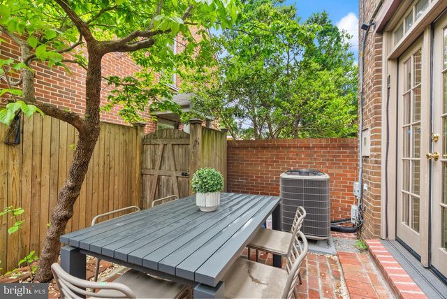 1242 MICHIGAN CT, Alexandria, VA 22314