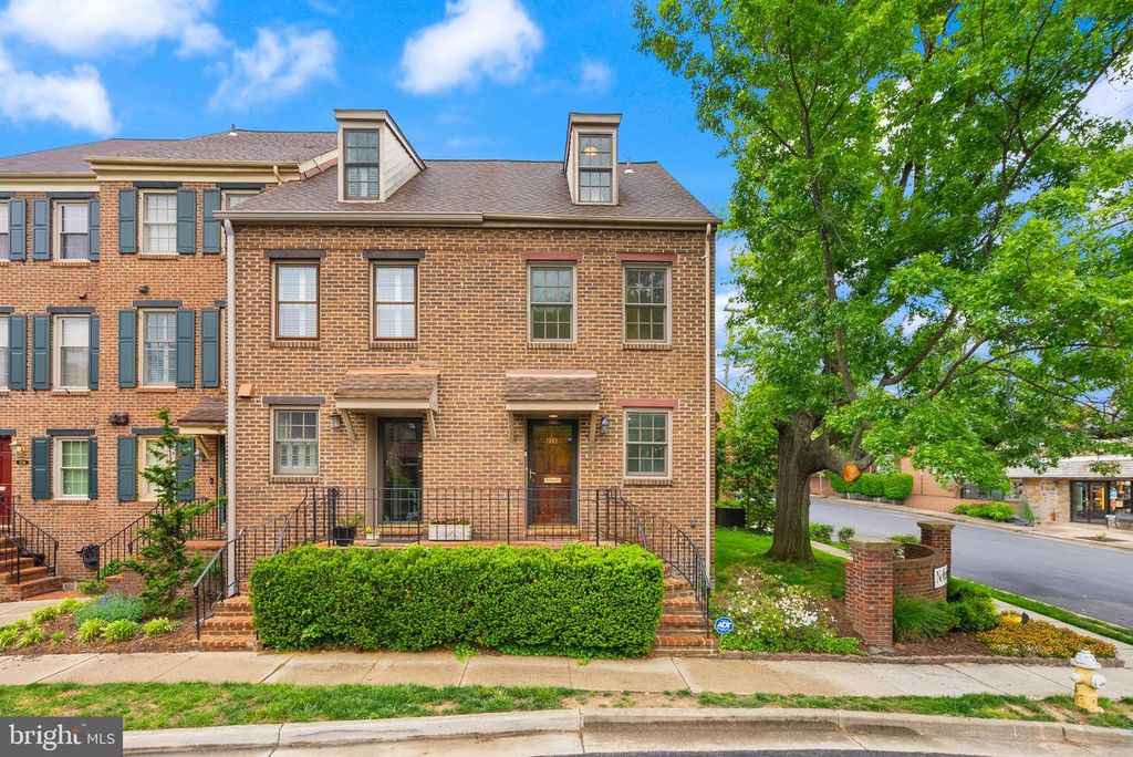 1242 MICHIGAN CT, Alexandria, VA 22314