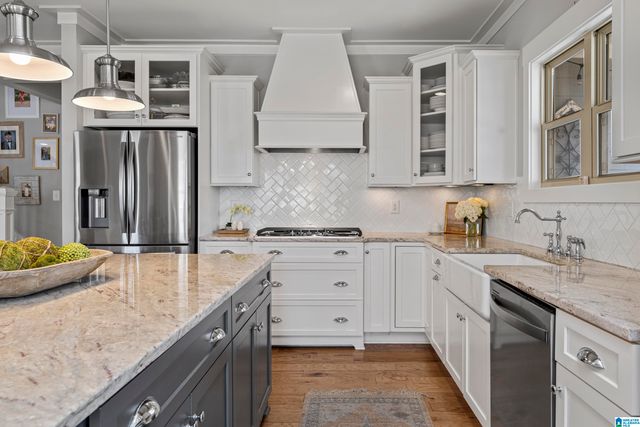 2150 KIRKMAN DRIVE, Hoover, AL 35242