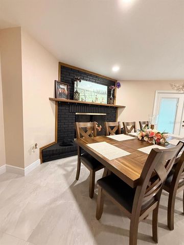 18240 MOUNT OLIVE DRIVE, Dade City, FL 33523