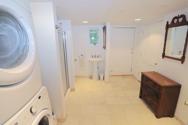968 Centebar Road, Albany, VT 05845