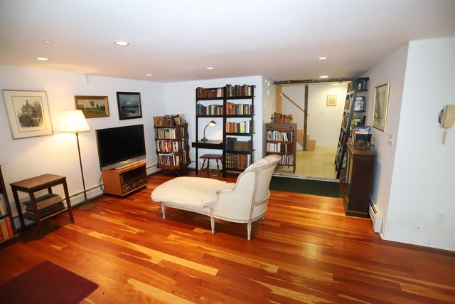 968 Centebar Road, Albany, VT 05845