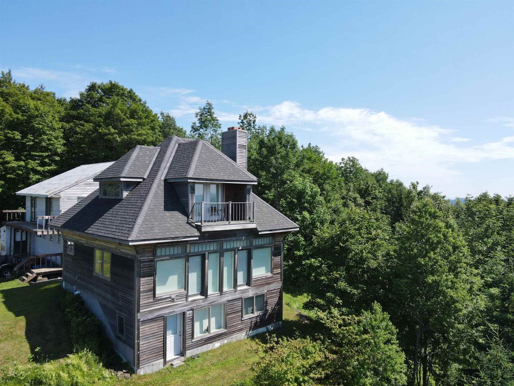 968 Centebar Road, Albany, VT 05845