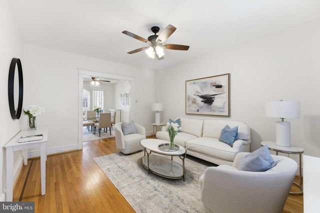 824 EMERSON ST NW, Washington, DC 20011