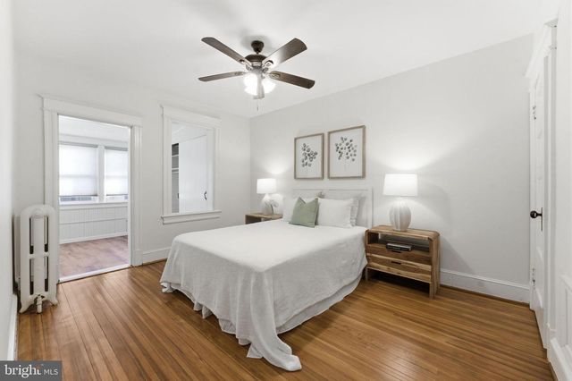 824 EMERSON ST NW, Washington, DC 20011