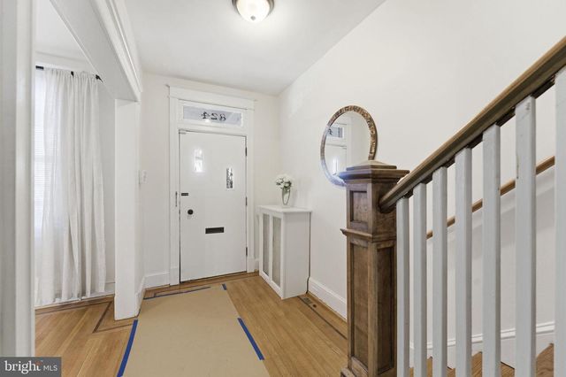 824 EMERSON ST NW, Washington, DC 20011