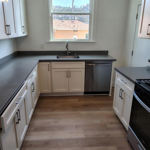 2684 73rd Avenue 2, Oakland, CA 94605