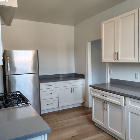 2684 73rd Avenue 2, Oakland, CA 94605