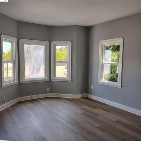 2684 73rd Avenue 2, Oakland, CA 94605