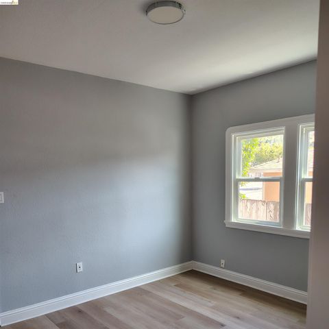 2684 73rd Avenue 2, Oakland, CA 94605