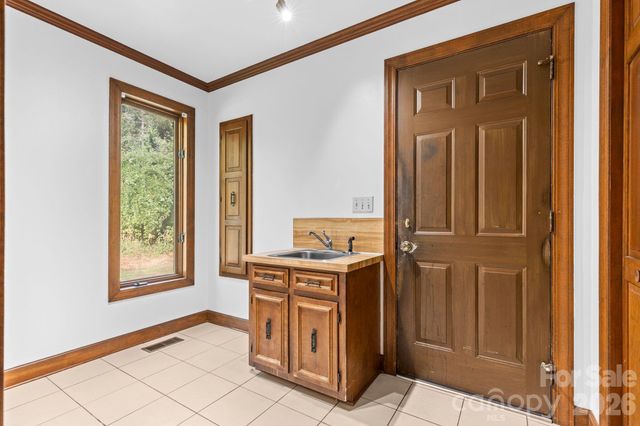1653 Dudley Shoals Road, Granite Falls, NC 28630