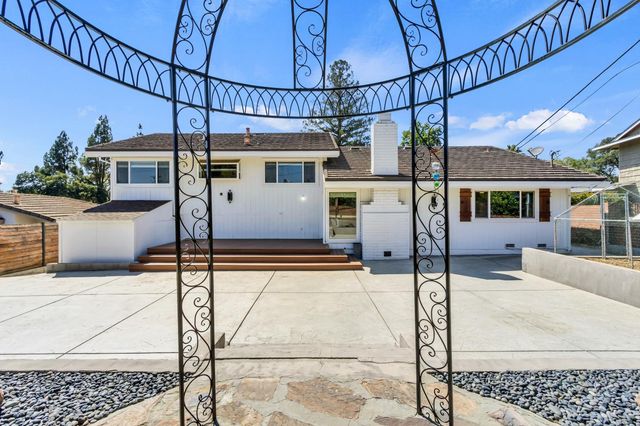 5136 Romero Way, Fair Oaks, CA 95628